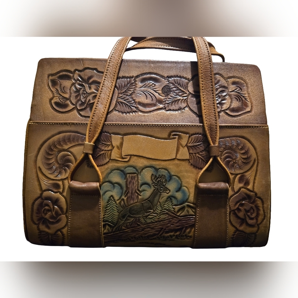 Rare Vintage Hand Crafted Leather Sholder Bag